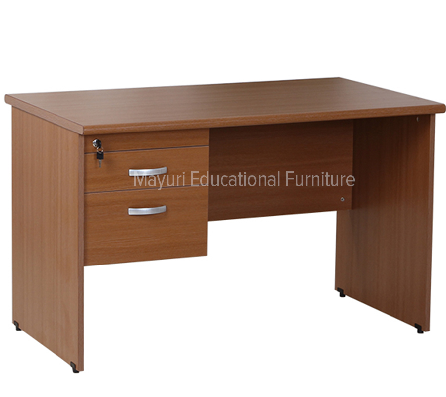 Teacher Desk/Table