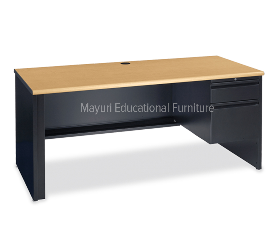 Teacher Desk/Table