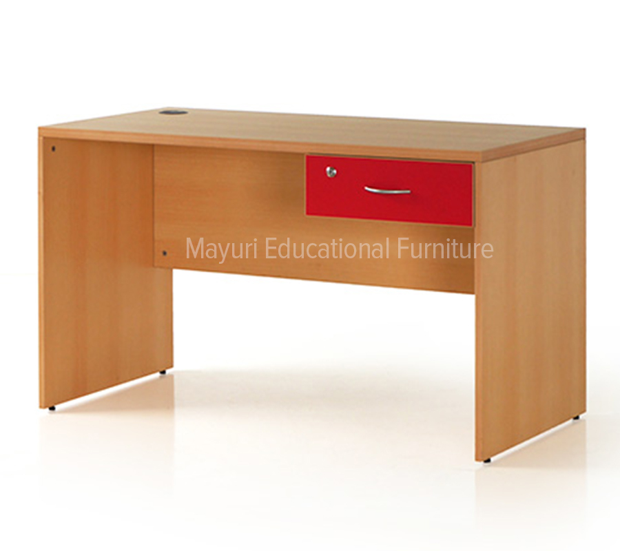 Teacher Desk/Table